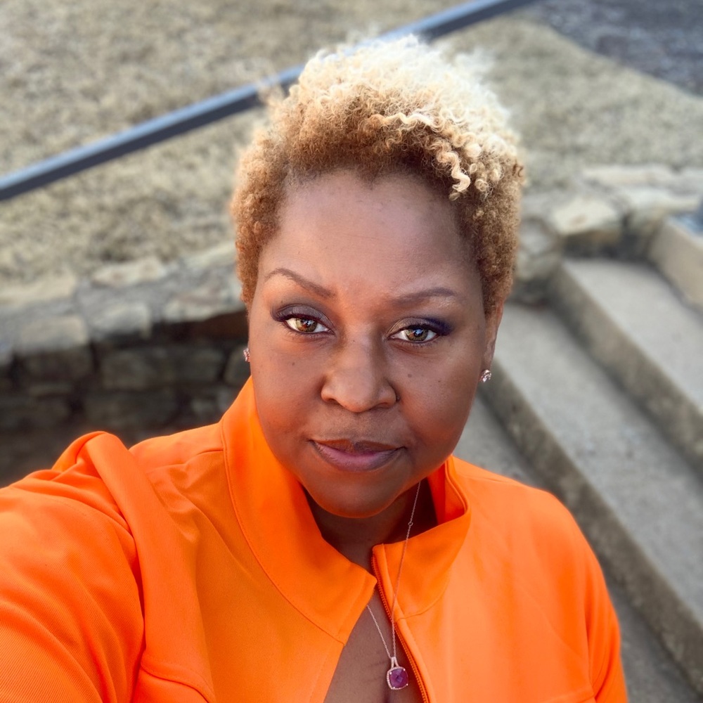 Meet your Posher, Cassaundra